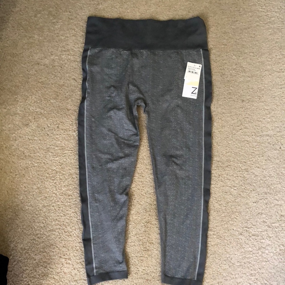 Z by Zella cropped leggings